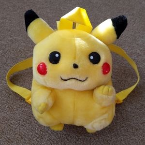 💛 Vintage Pikachu plush backpack 💛